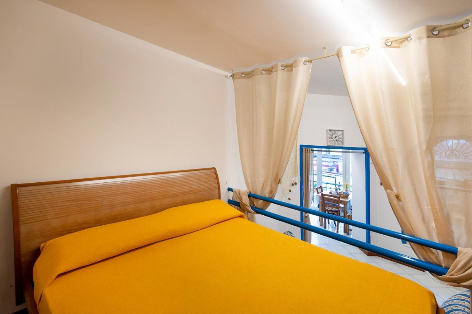Uanema House Apartment เนเปิลส์ ภายนอก รูปภาพ