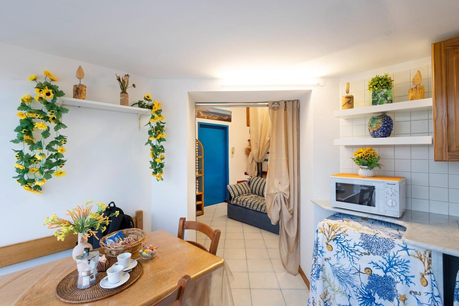Uanema House Apartment เนเปิลส์ ภายนอก รูปภาพ